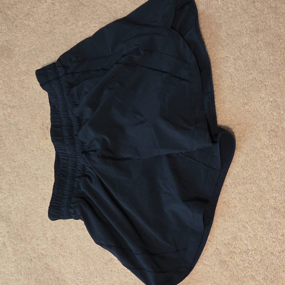 Lululemon Track That 5" size 4